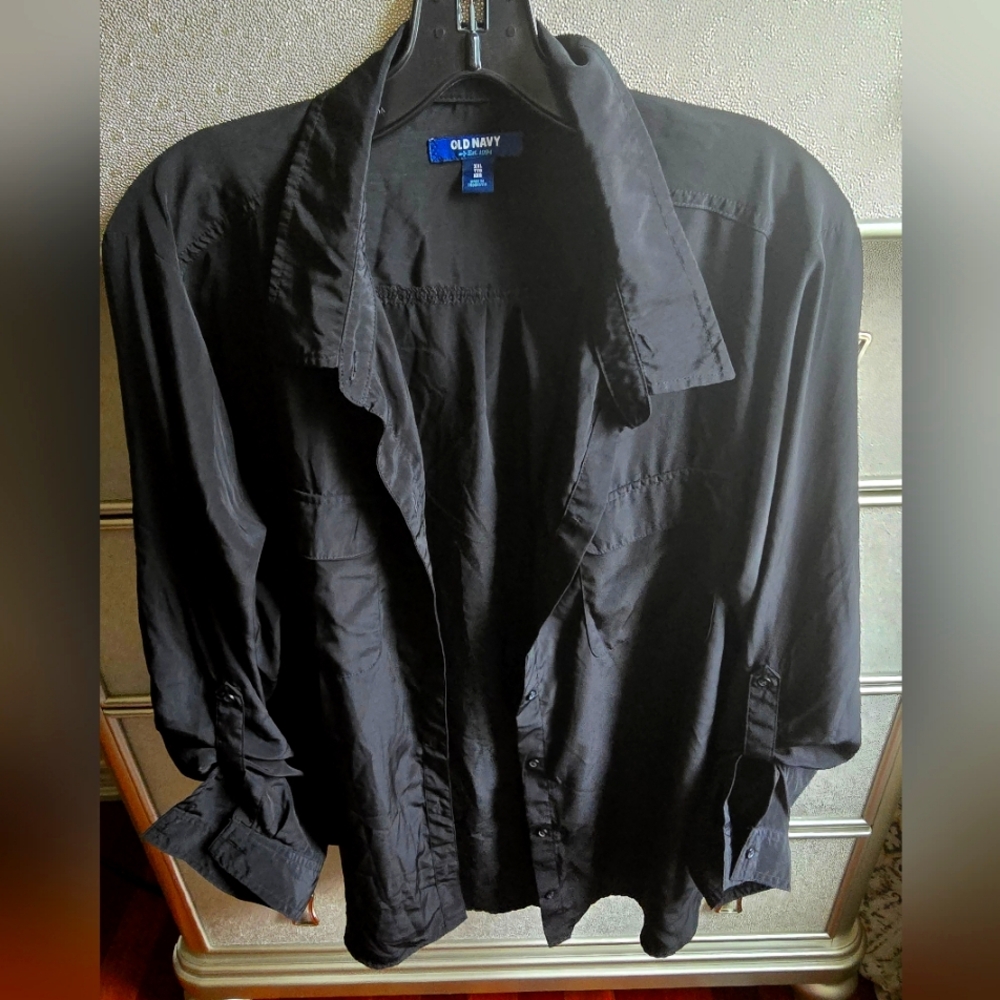 N̈WOT!  Old Navy Black Long Sleeve Button Up Shirt size XXL
